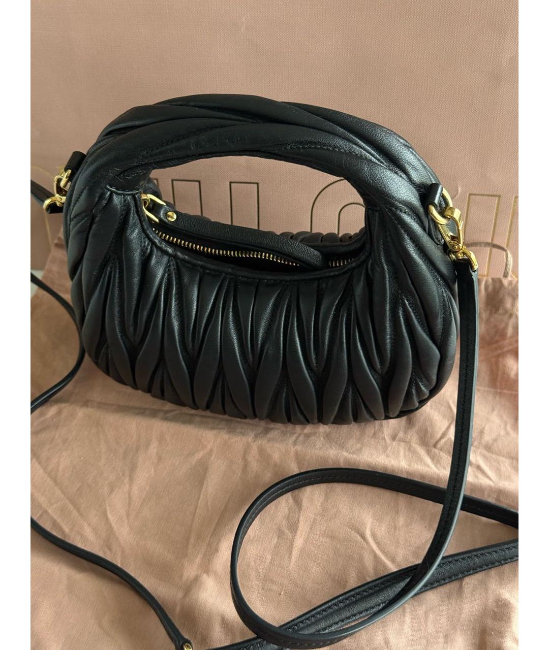 MIU MIU Черная кожаная сумка через плечо, фото 5