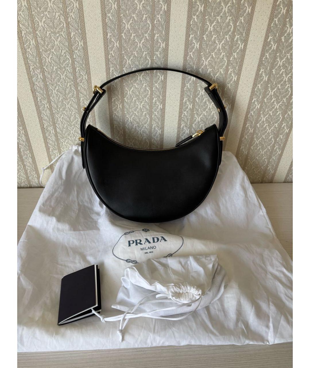 PRADA Черная кожаная сумка с короткими ручками, фото 3