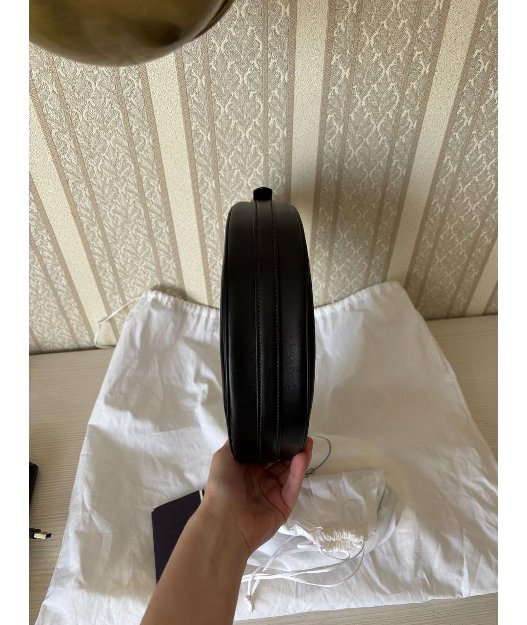 PRADA Черная кожаная сумка с короткими ручками, фото 4