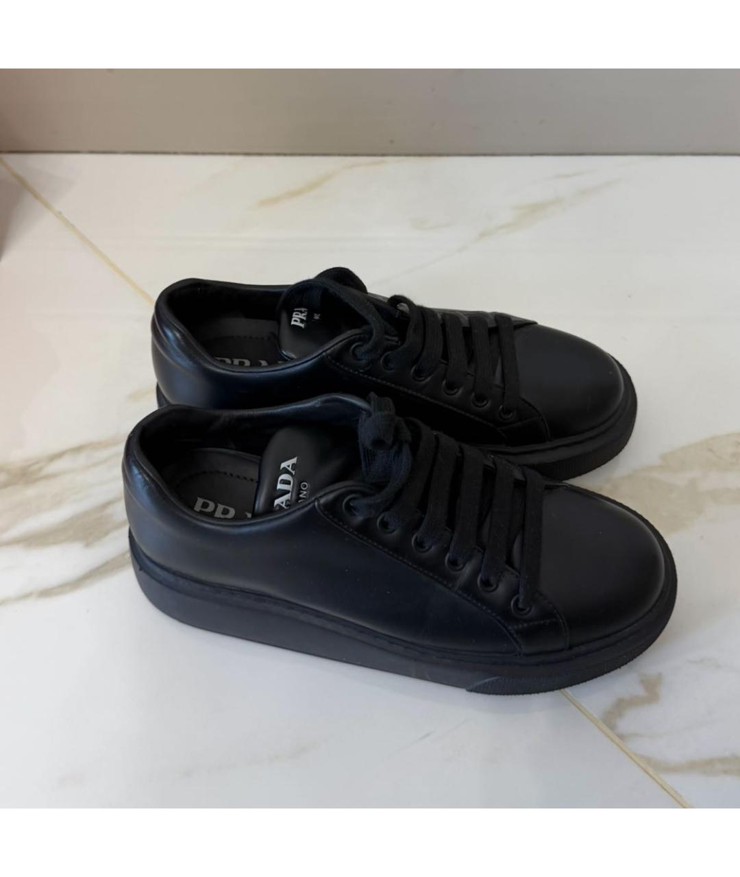 PRADA Черные кожаные кроссовки, фото 4