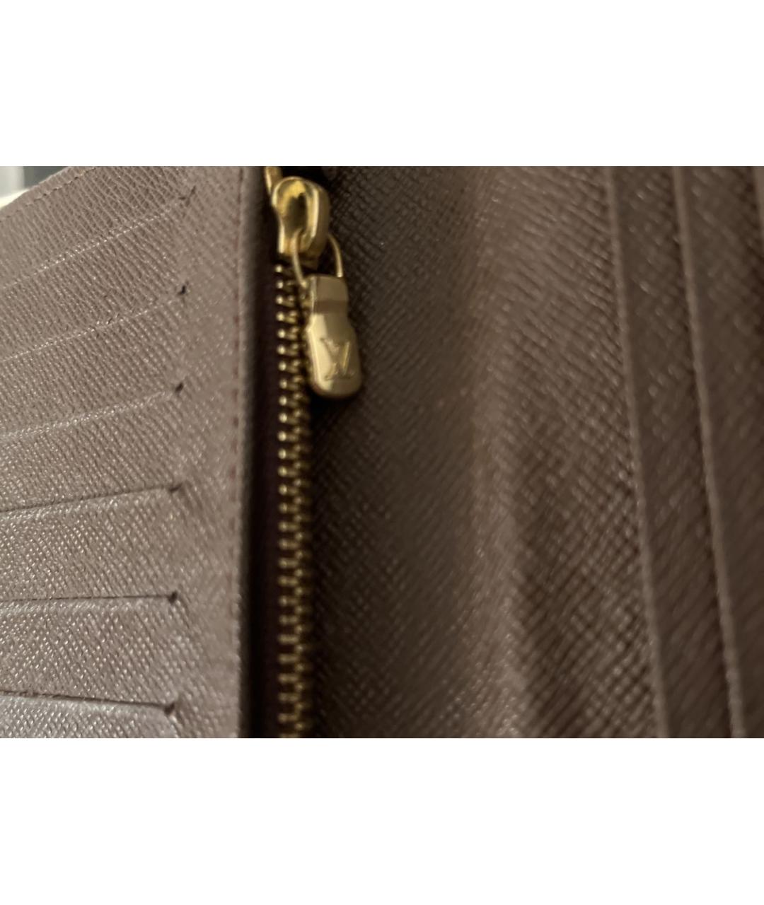 LOUIS VUITTON Коричневый кожаный кошелек, фото 3