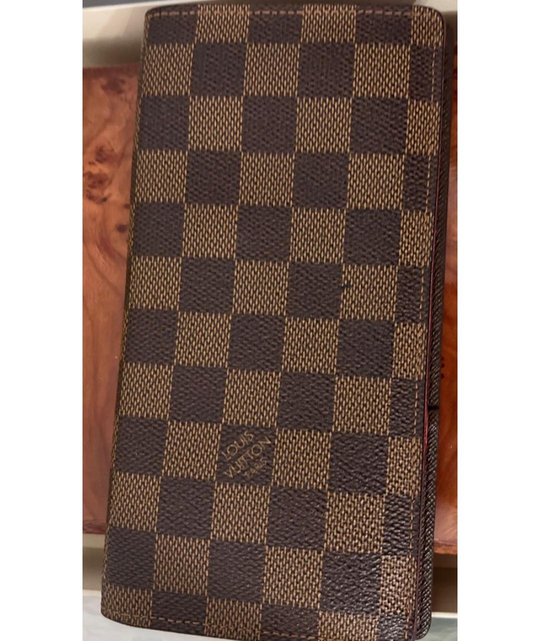 LOUIS VUITTON Коричневый кожаный кошелек, фото 2