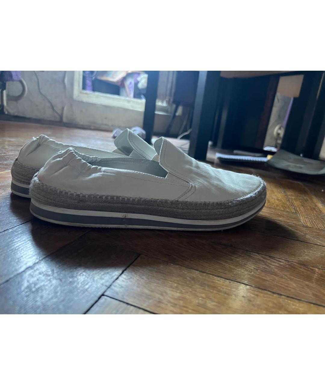 PRADA Белые кожаные лоферы, фото 4