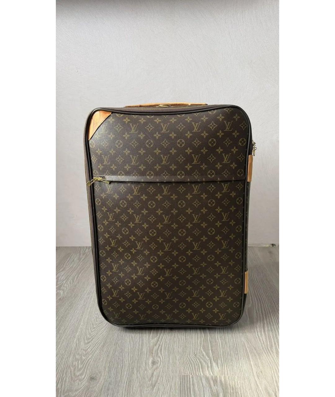 LOUIS VUITTON Коричневый чемодан, фото 3