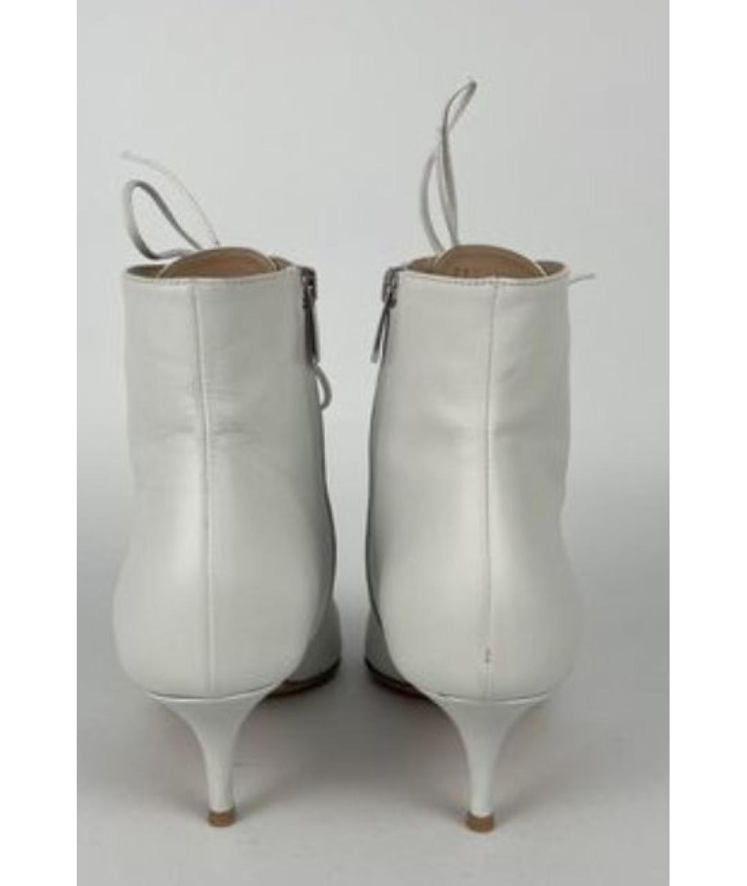 GIANVITO ROSSI Белые кожаные ботильоны, фото 5