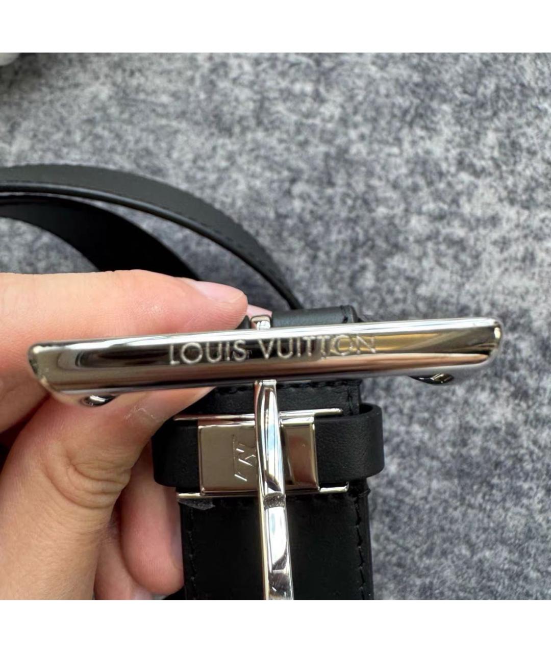 LOUIS VUITTON Черный кожаный ремень, фото 3