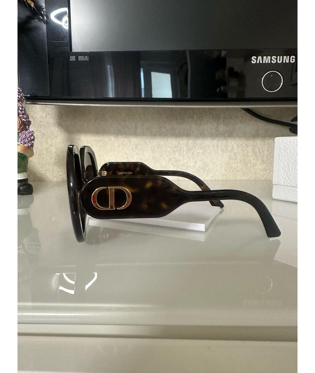 CHRISTIAN DIOR Коричневые пластиковые солнцезащитные очки, фото 2