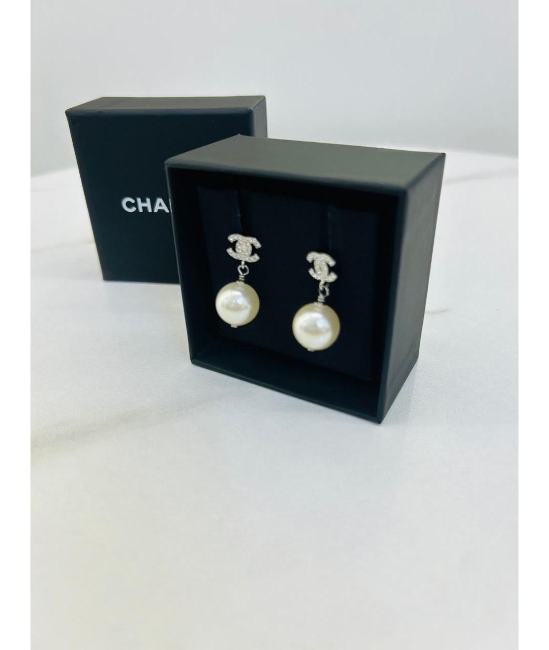 CHANEL Серебряные металлические серьги, фото 4