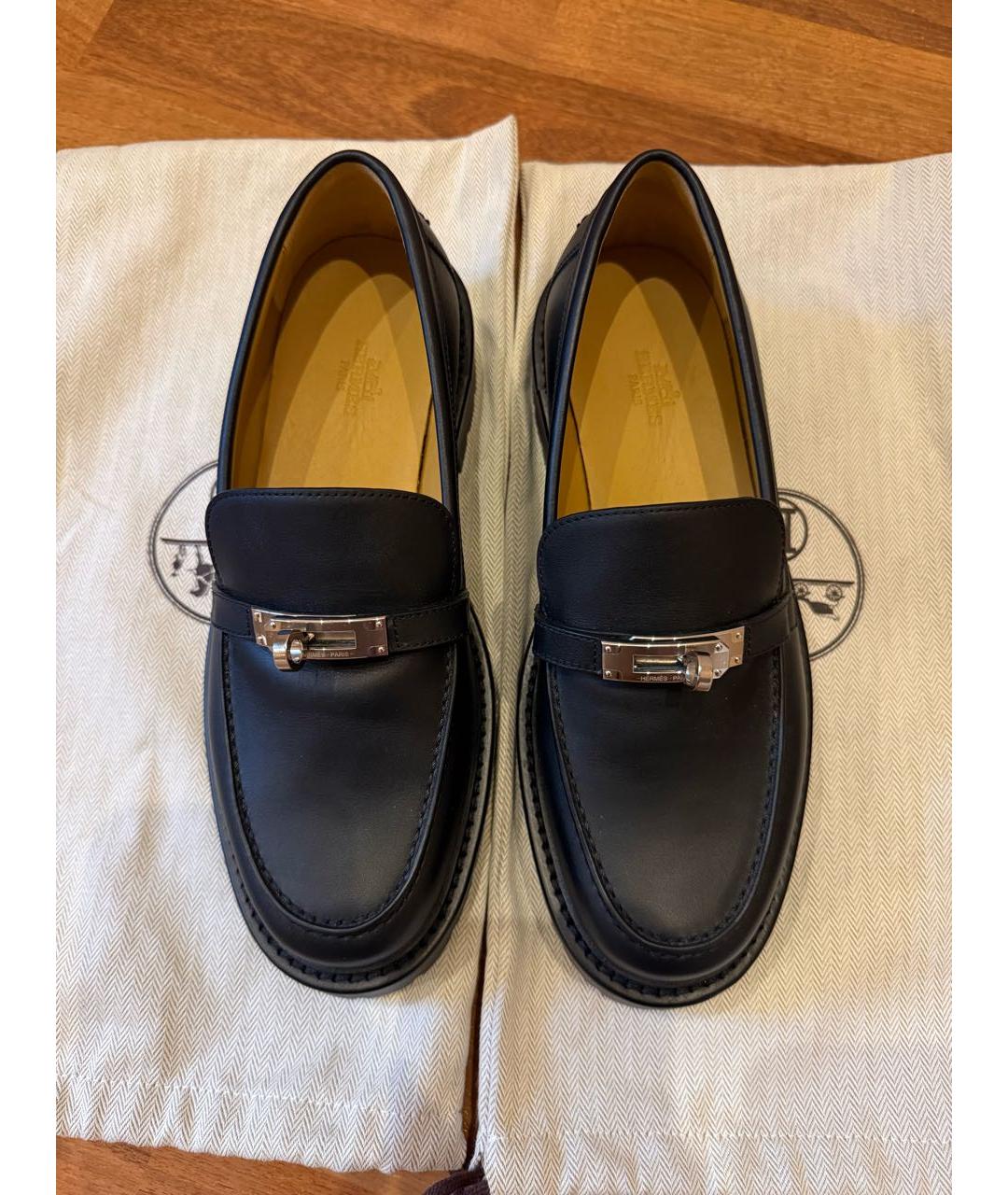 HERMES Черные кожаные лоферы, фото 2