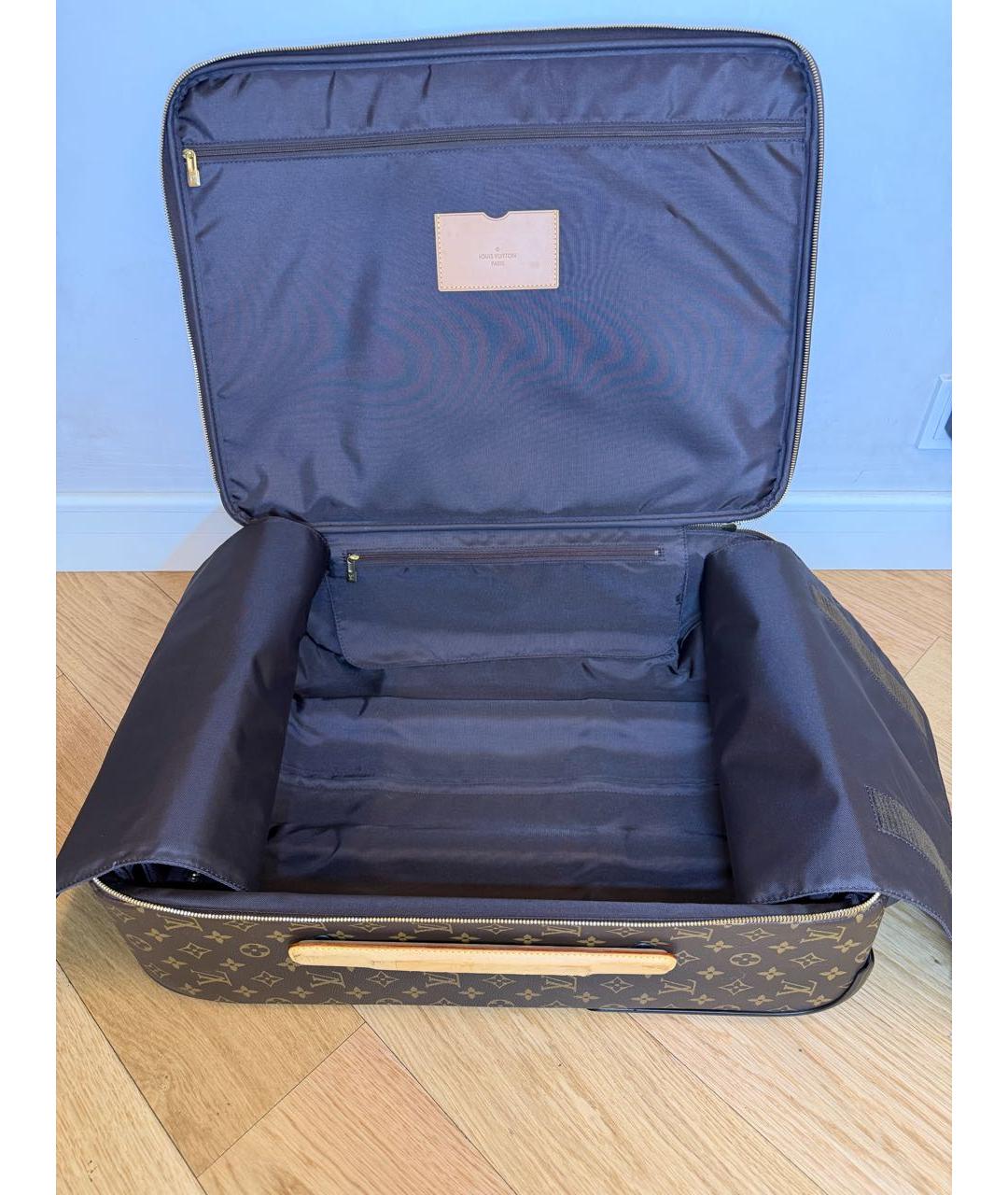LOUIS VUITTON Коричневый чемодан, фото 4