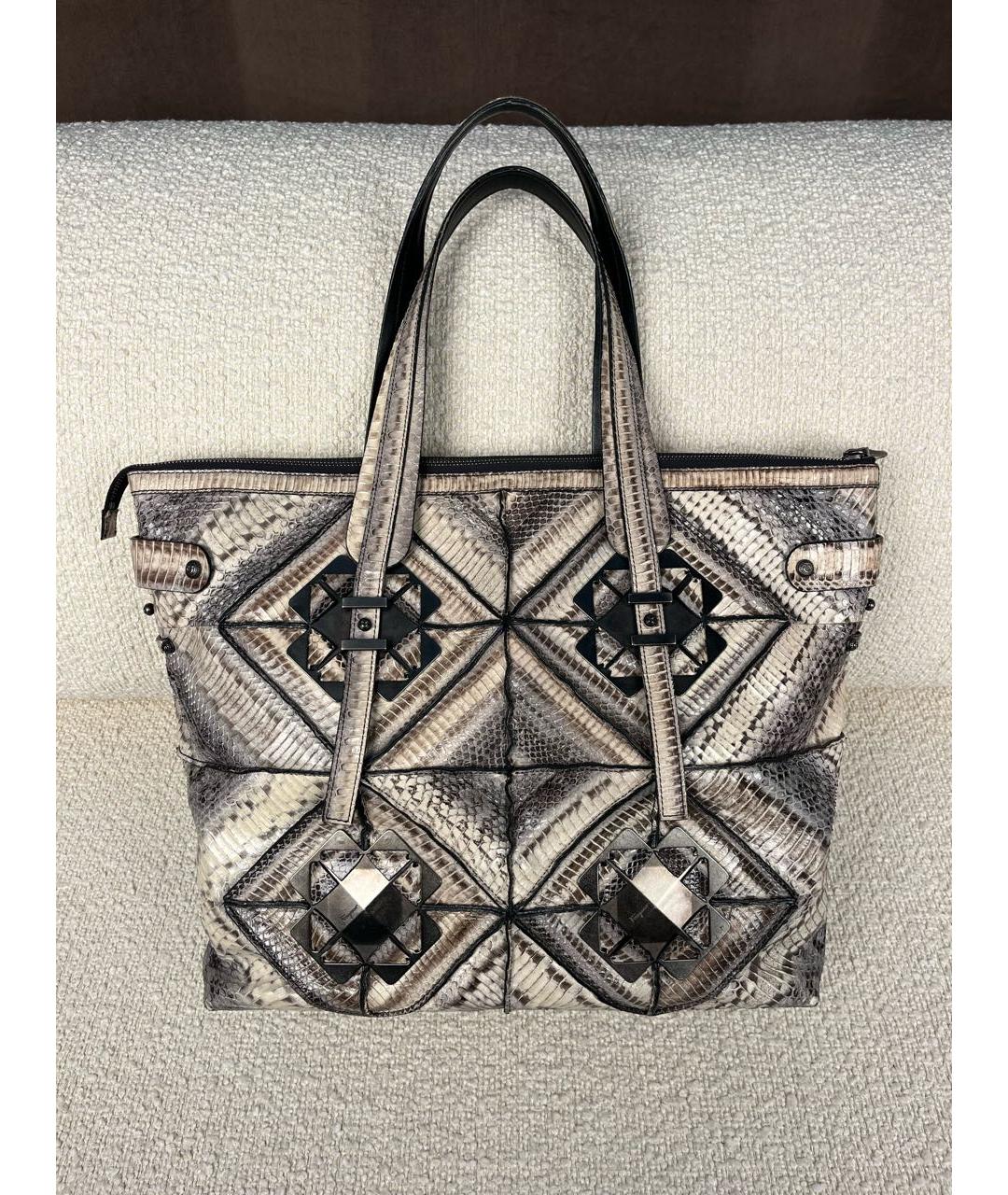 FERRAGAMO Бежевая сумка тоут из экзотической кожи, фото 9