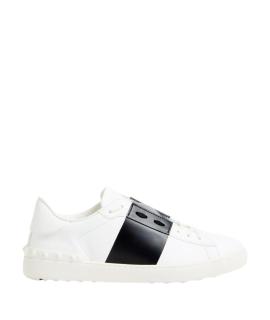 VALENTINO Низкие кроссовки / кеды