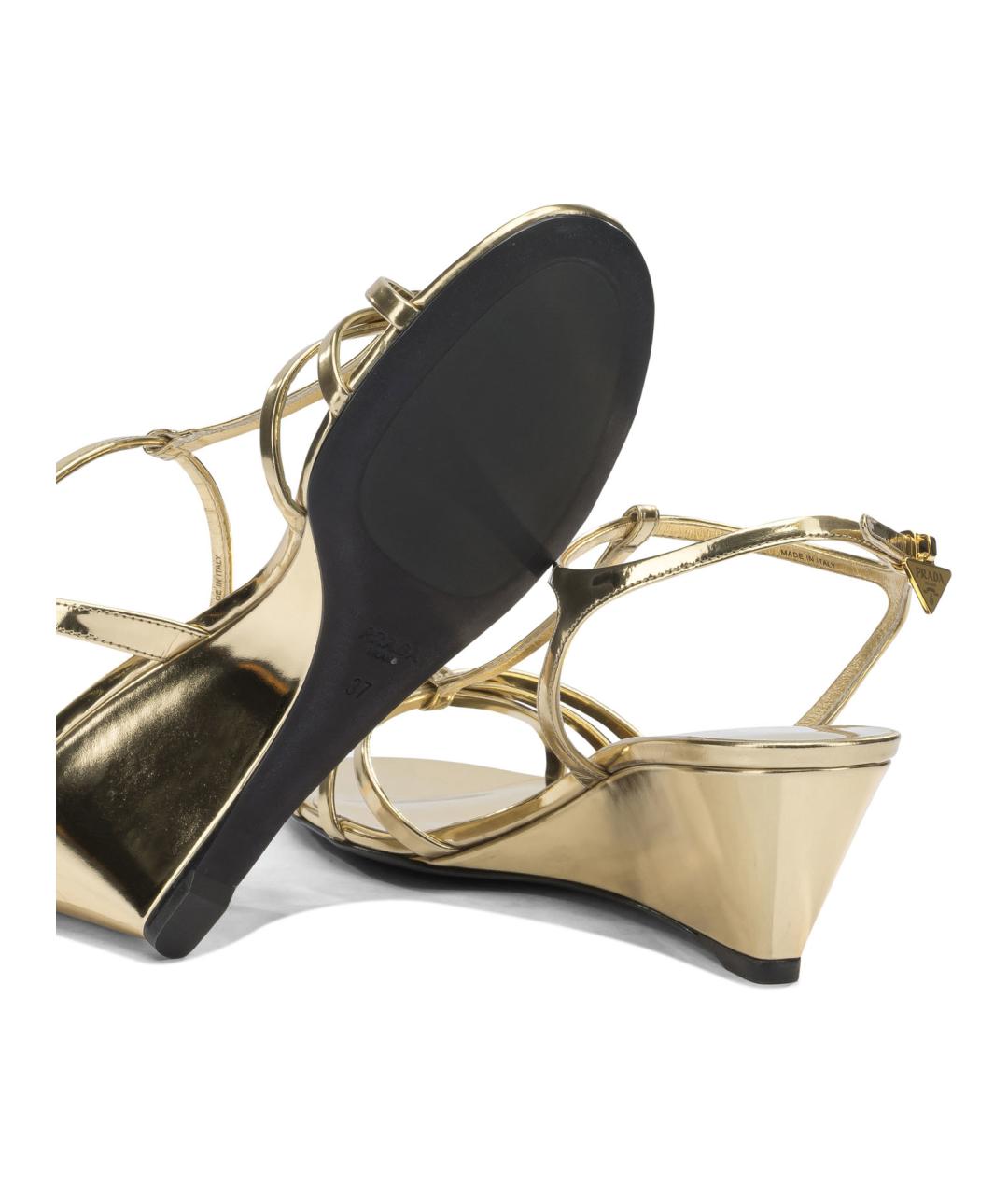 PRADA Золотые кожаные босоножки, фото 5