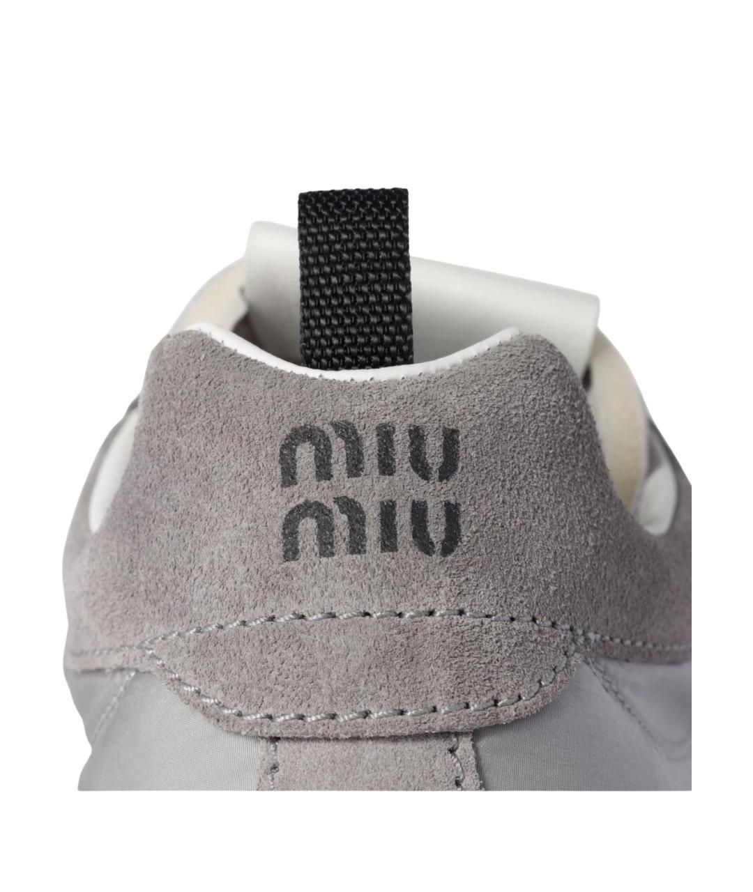 MIU MIU Серые замшевые кроссовки, фото 4