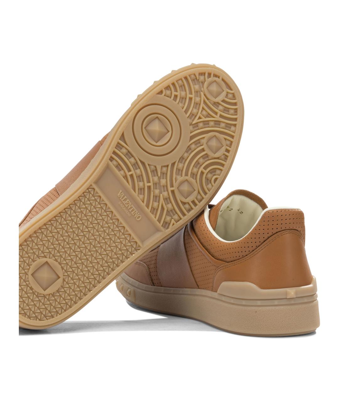 VALENTINO Коричневые кожаные низкие кроссовки / кеды, фото 5