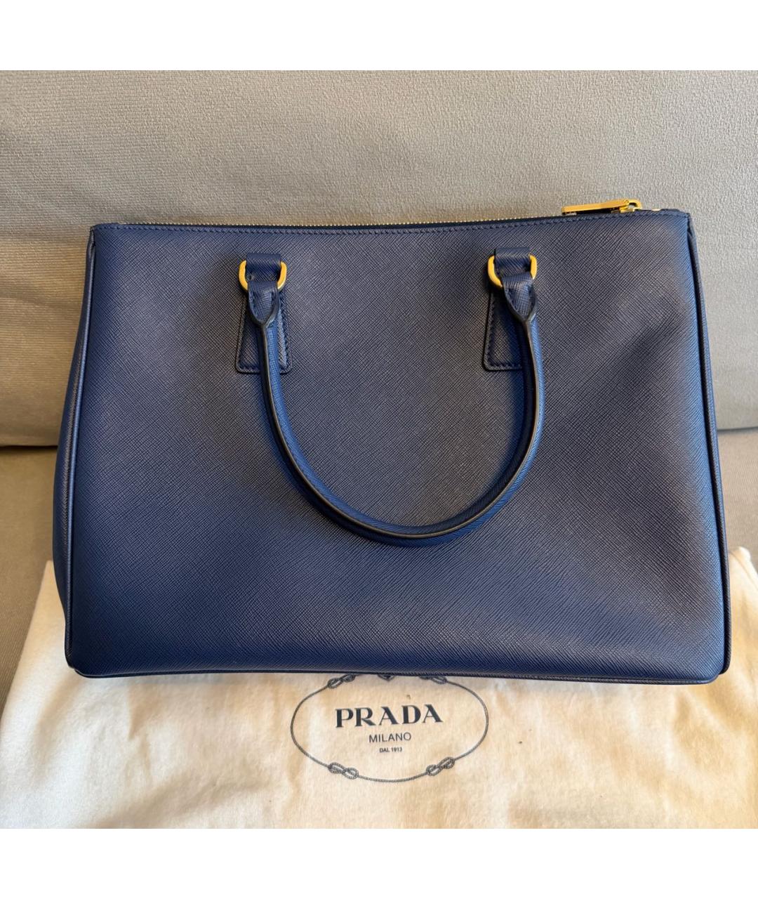 PRADA Темно-синяя кожаная сумка с короткими ручками, фото 3