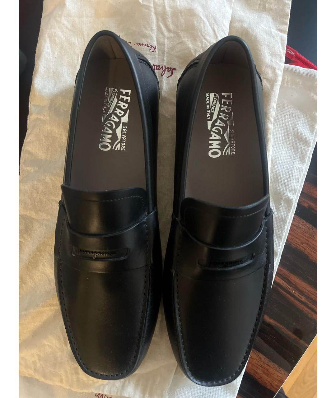 FERRAGAMO Черные кожаные мокасины, фото 3