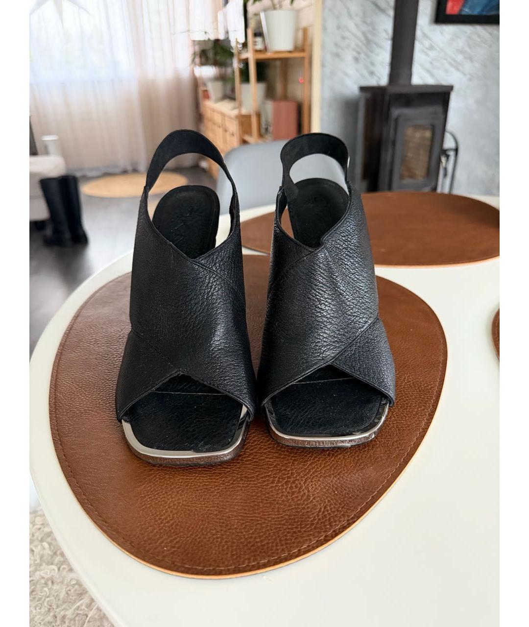 DKNY Черные кожаные босоножки, фото 2