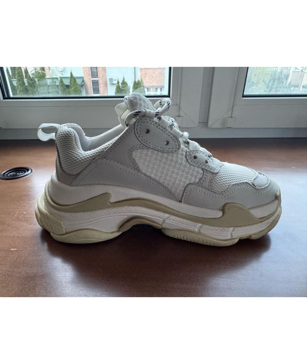 BALENCIAGA Белые текстильные кроссовки, фото 2