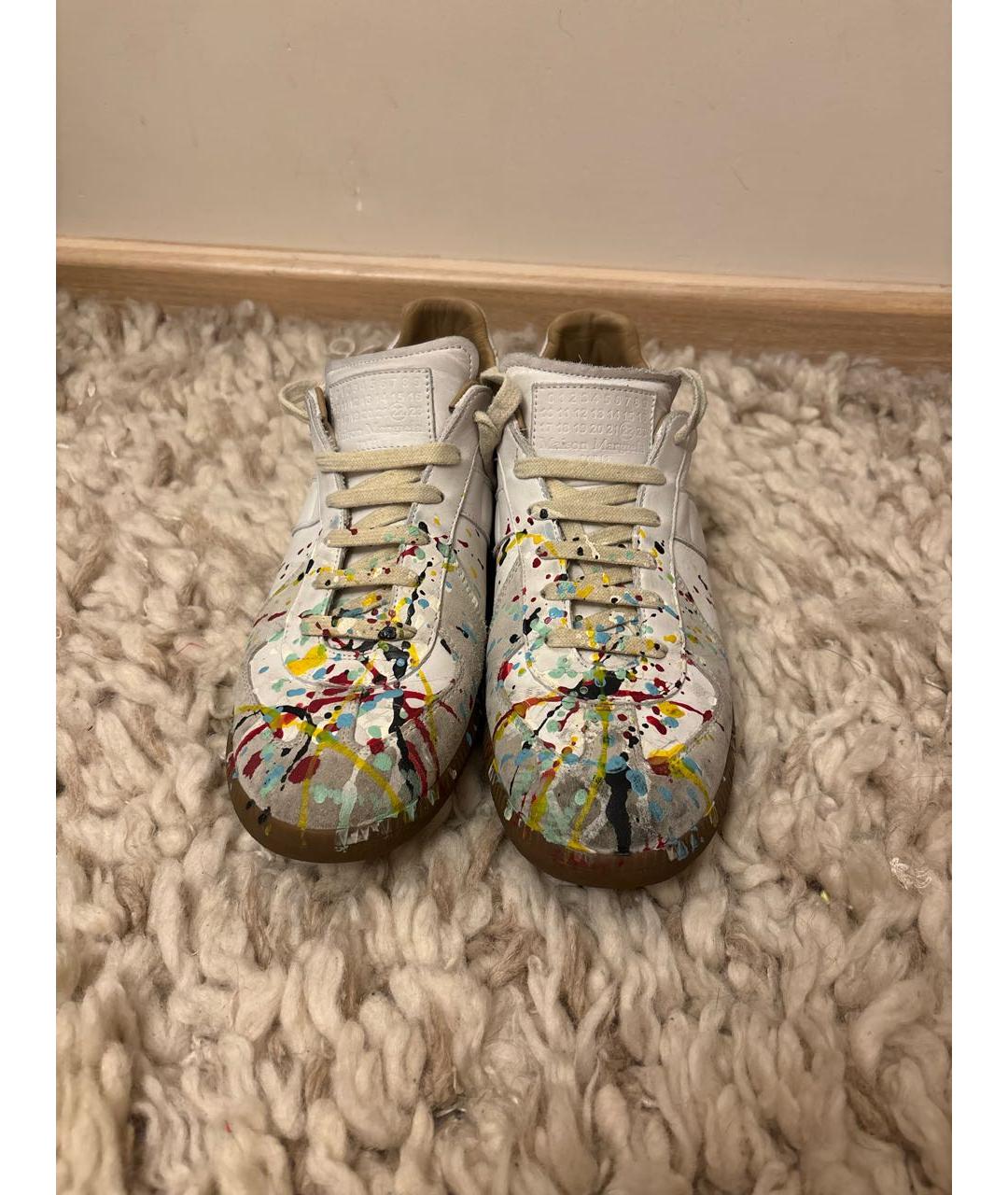 MAISON MARGIELA Белые кожаные низкие кроссовки / кеды, фото 2