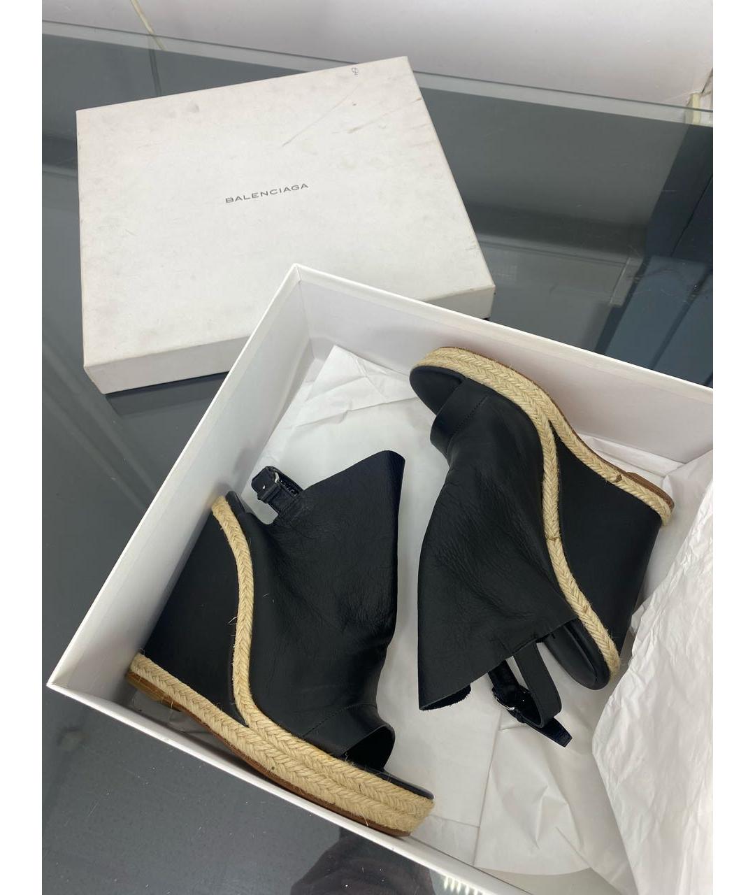 BALENCIAGA Черные кожаные босоножки, фото 6