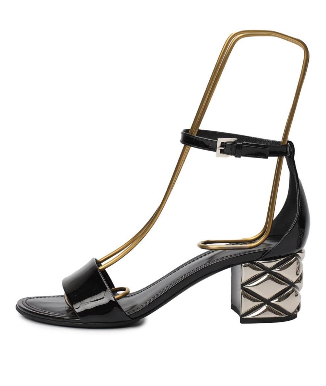 LOUIS VUITTON Черные босоножки из лакированной кожи, фото 6
