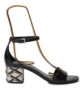 LOUIS VUITTON Босоножки