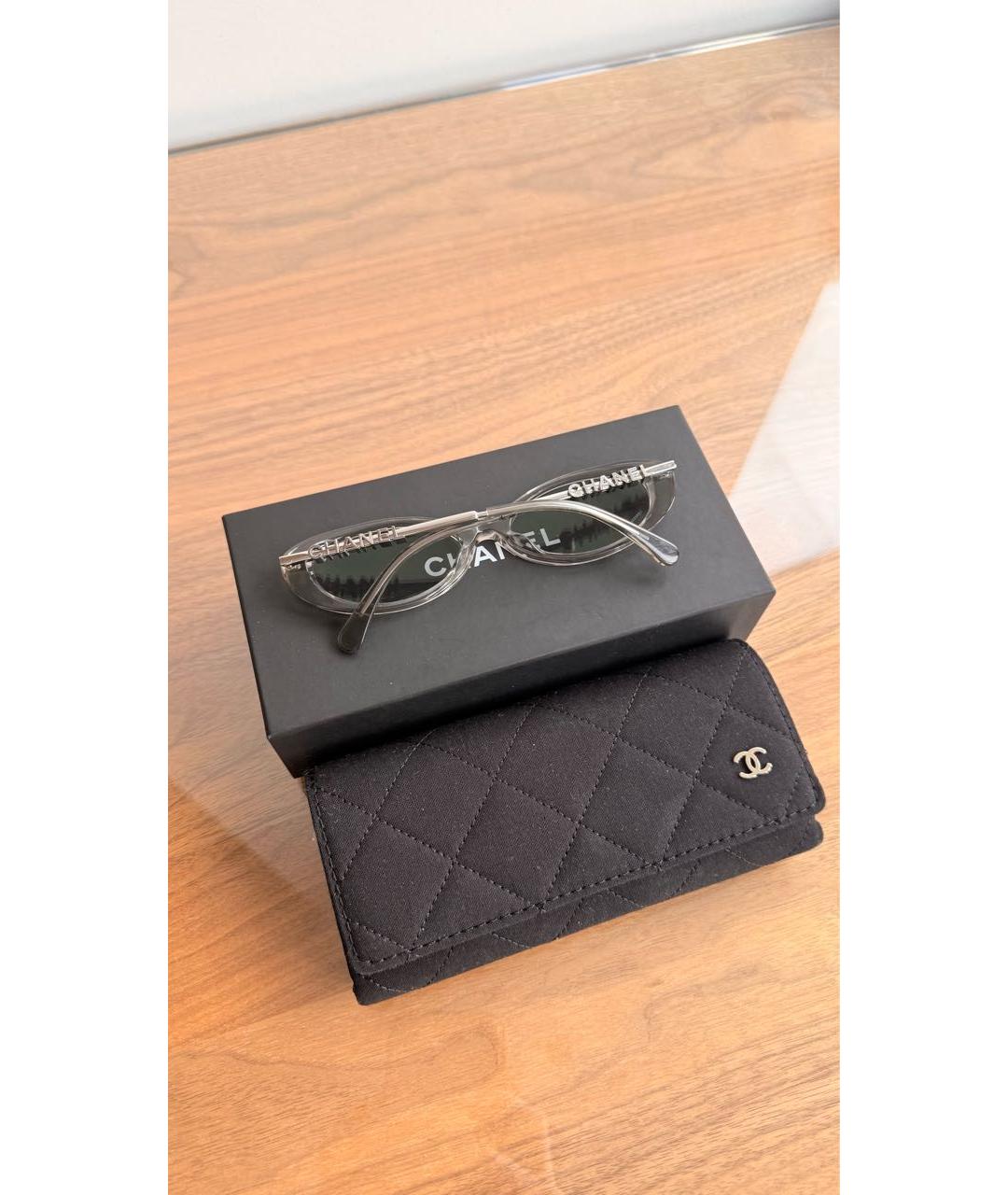 CHANEL Серые пластиковые солнцезащитные очки, фото 4