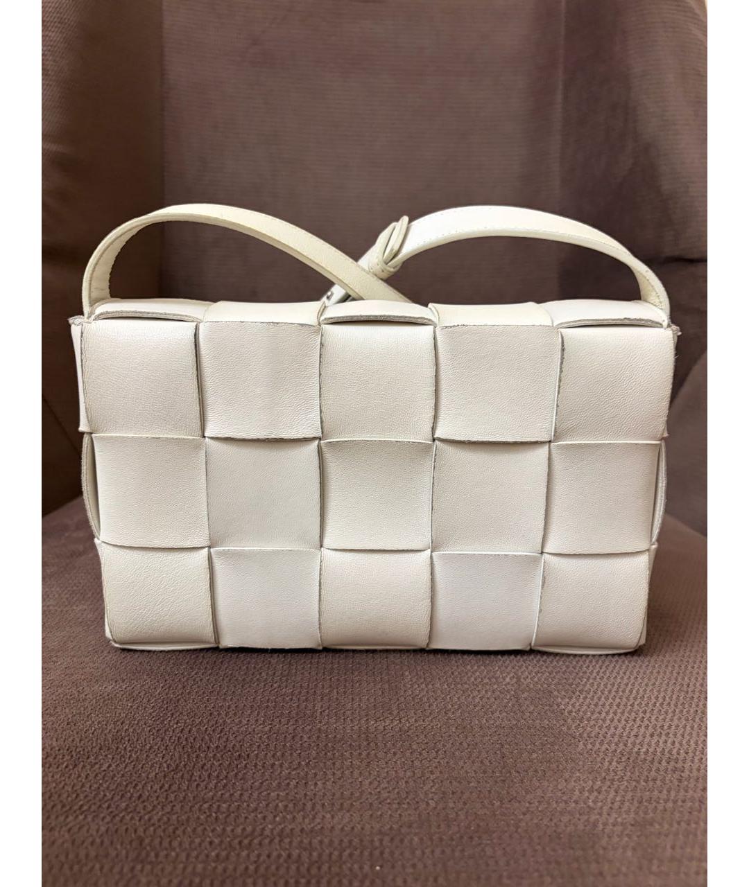 BOTTEGA VENETA Белая кожаная сумка через плечо, фото 3