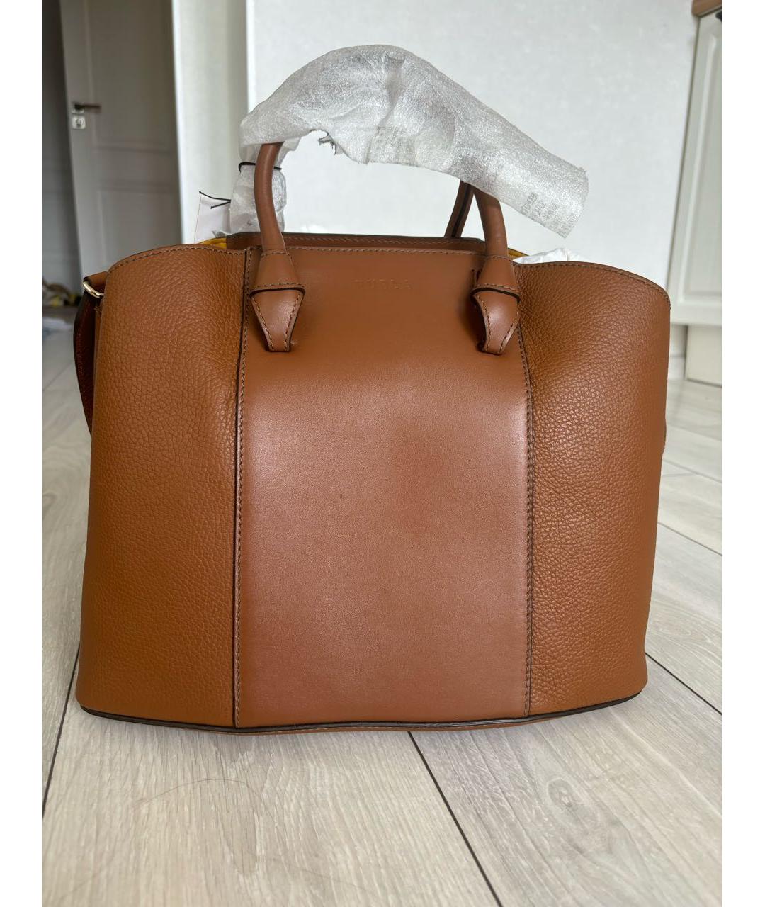 FURLA Коричневая кожаная сумка тоут, фото 2