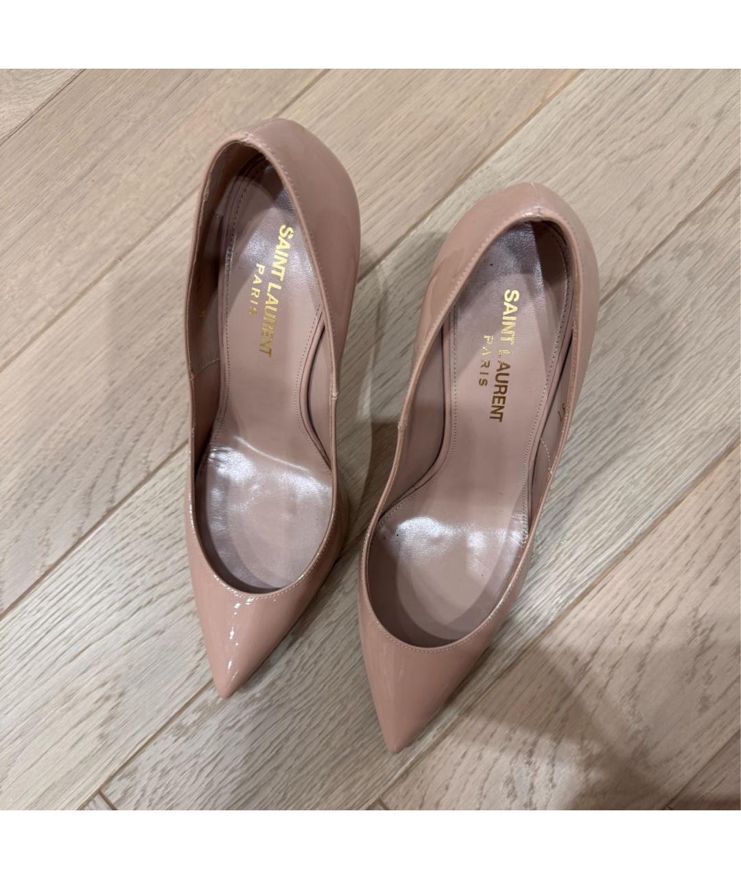 SAINT LAURENT Бежевые туфли из лакированной кожи, фото 4