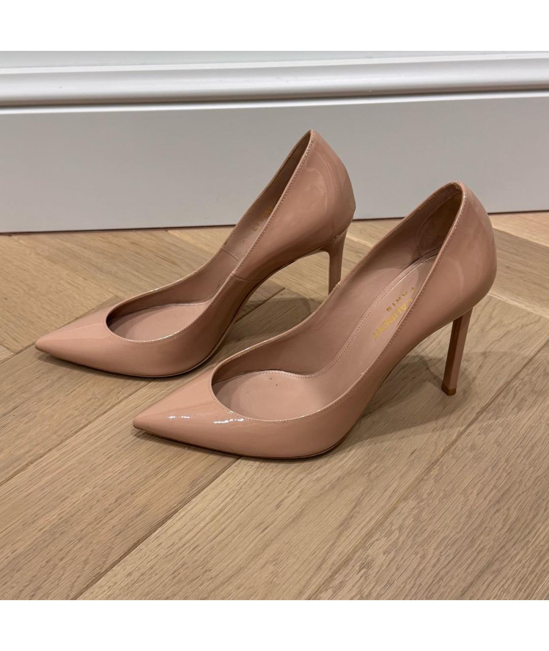 SAINT LAURENT Бежевые туфли из лакированной кожи, фото 3