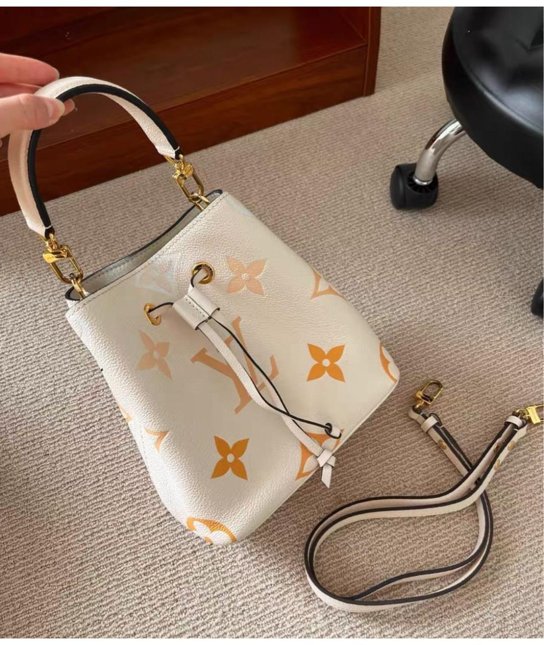 LOUIS VUITTON Бежевая сумка через плечо, фото 2