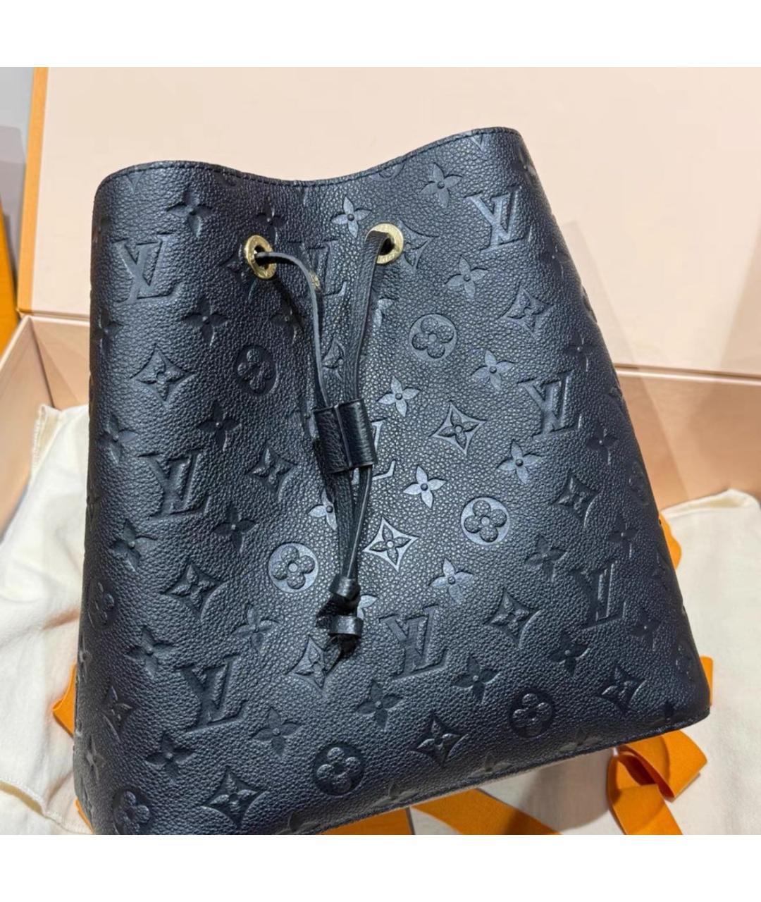LOUIS VUITTON Черная сумка через плечо, фото 3