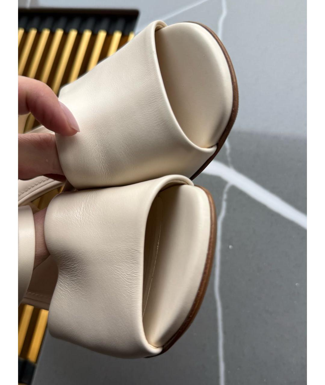 FENDI Бежевые кожаные туфли, фото 7