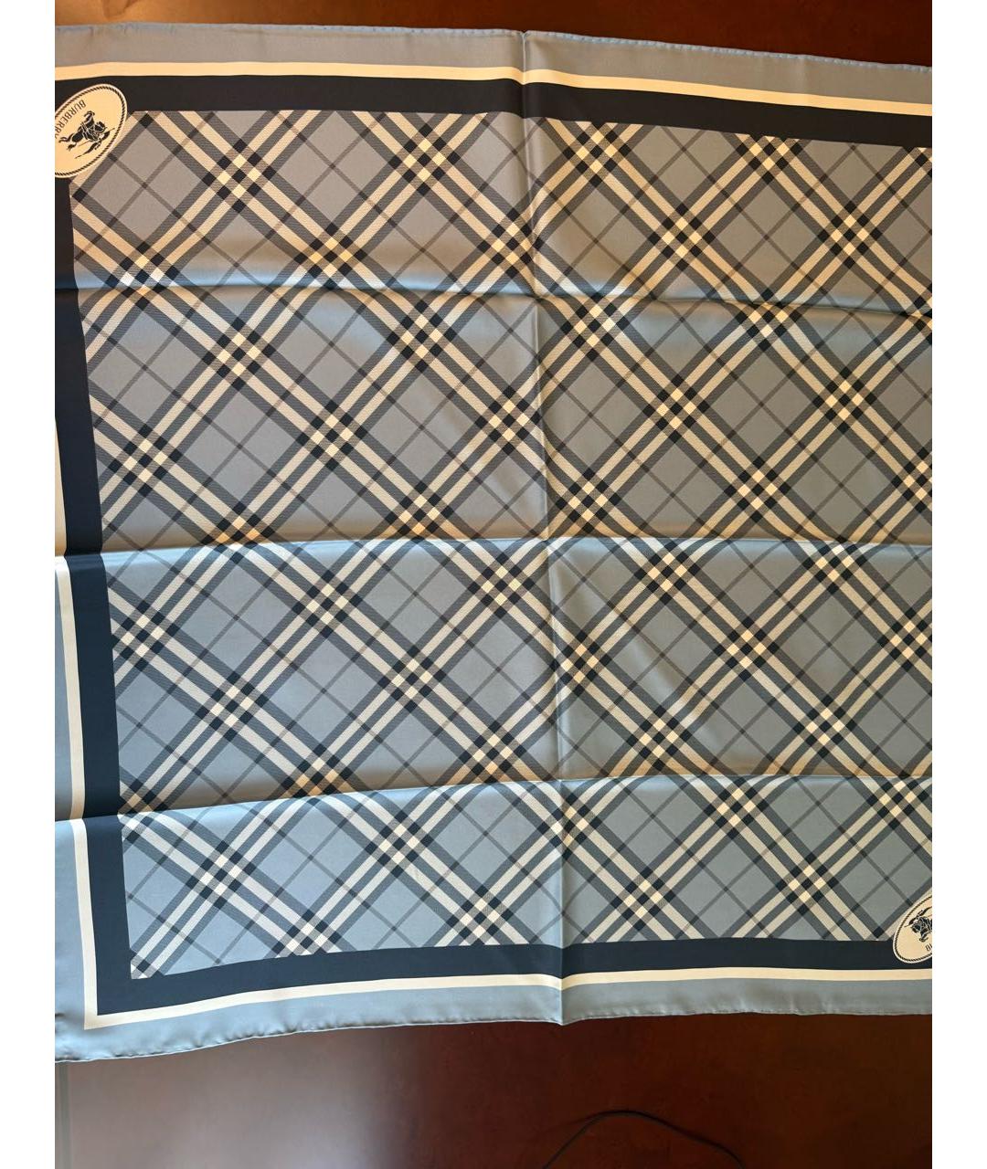 BURBERRY Голубой шелковый платок, фото 2