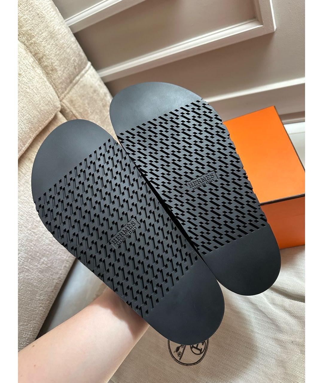 HERMES Черные замшевые мюли, фото 4