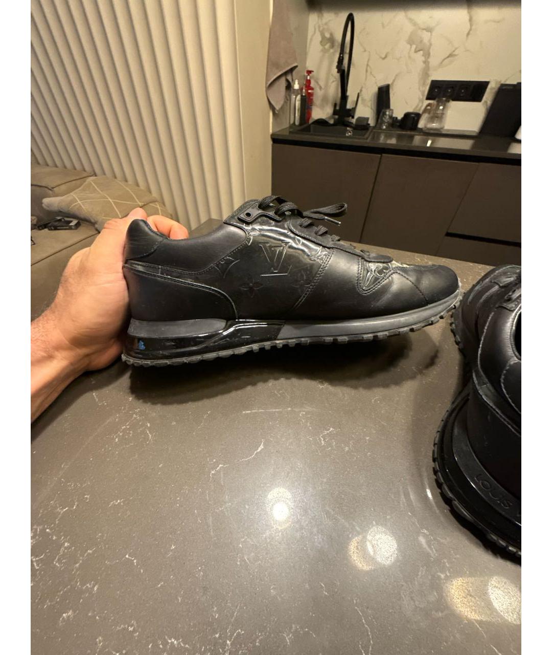 LOUIS VUITTON Черные кожаные низкие кроссовки / кеды, фото 5