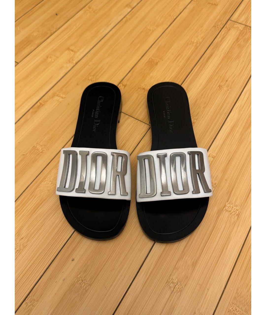 CHRISTIAN DIOR Белые кожаные шлепанцы, фото 6
