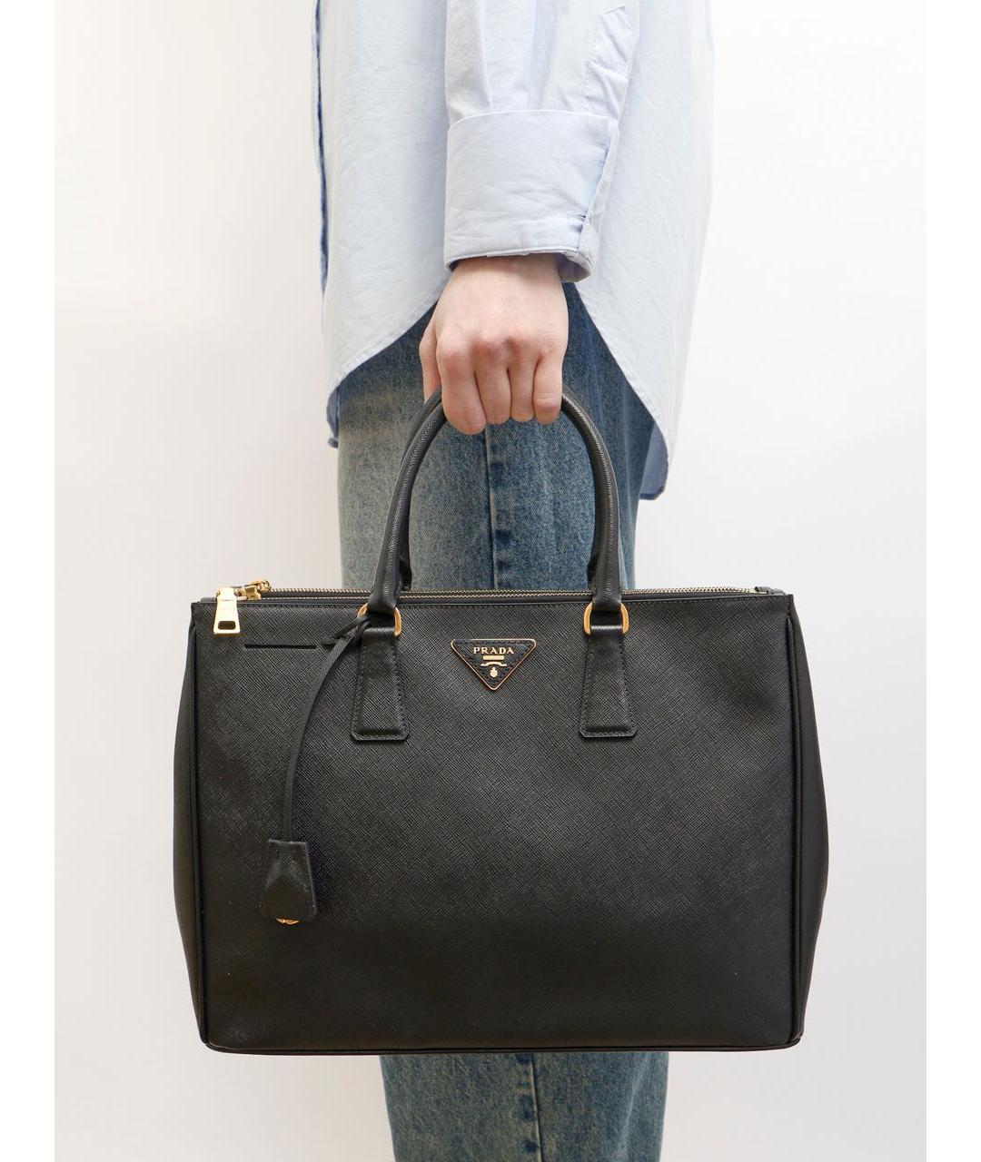 PRADA Черная кожаная сумка тоут, фото 7
