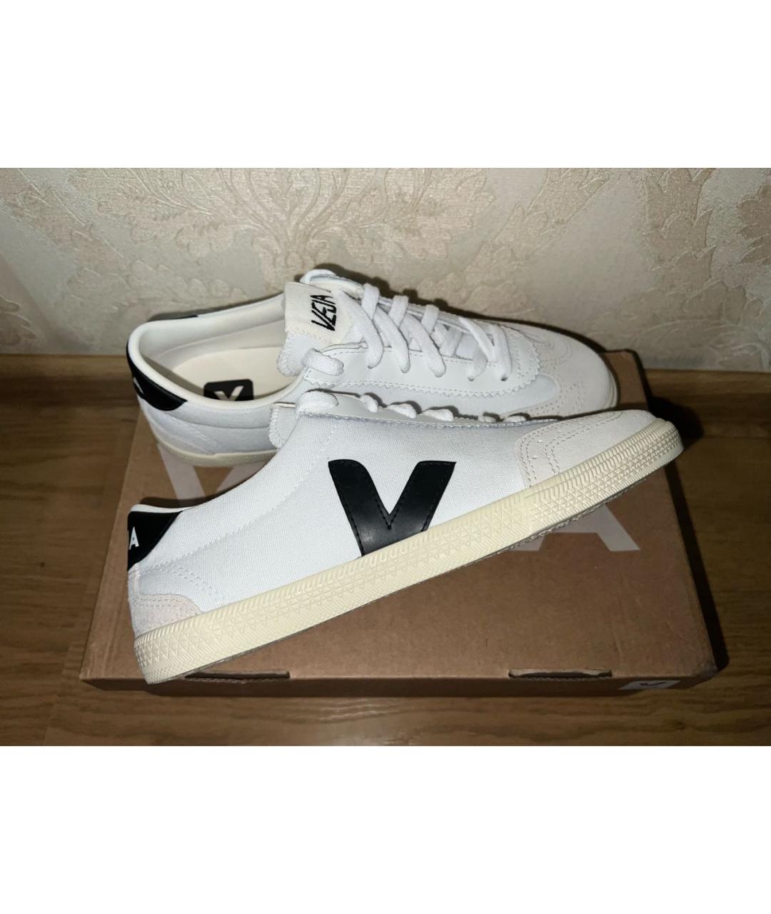 VEJA Белые кожаные кеды, фото 4