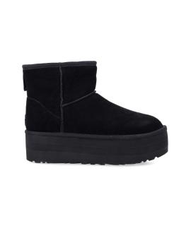 UGG AUSTRALIA Ботинки