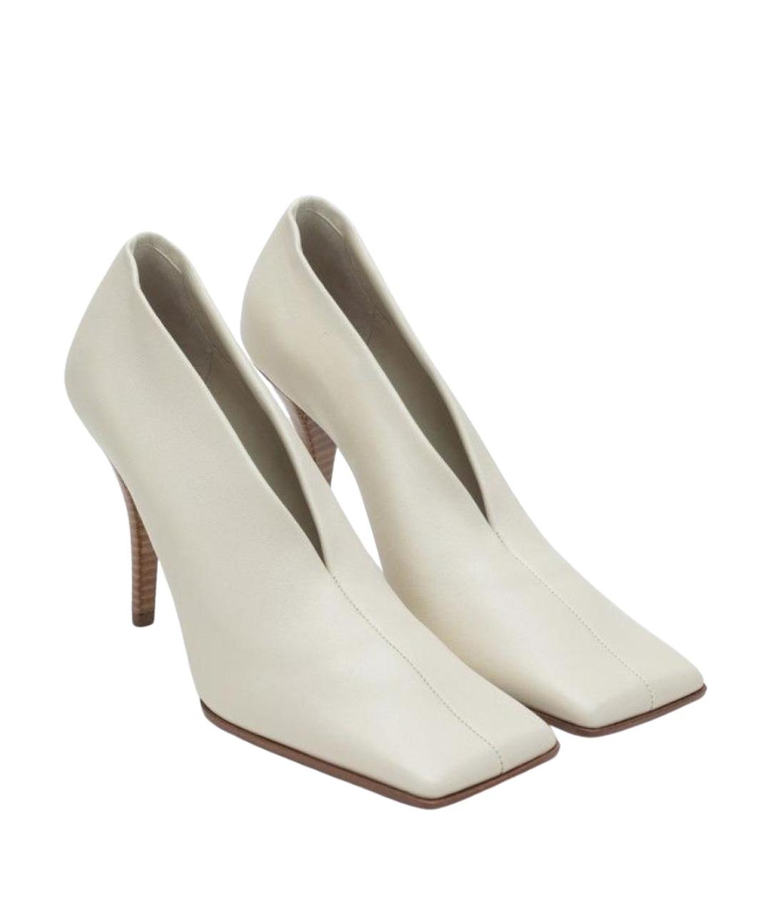 ALAIA Бежевые кожаные туфли, фото 1