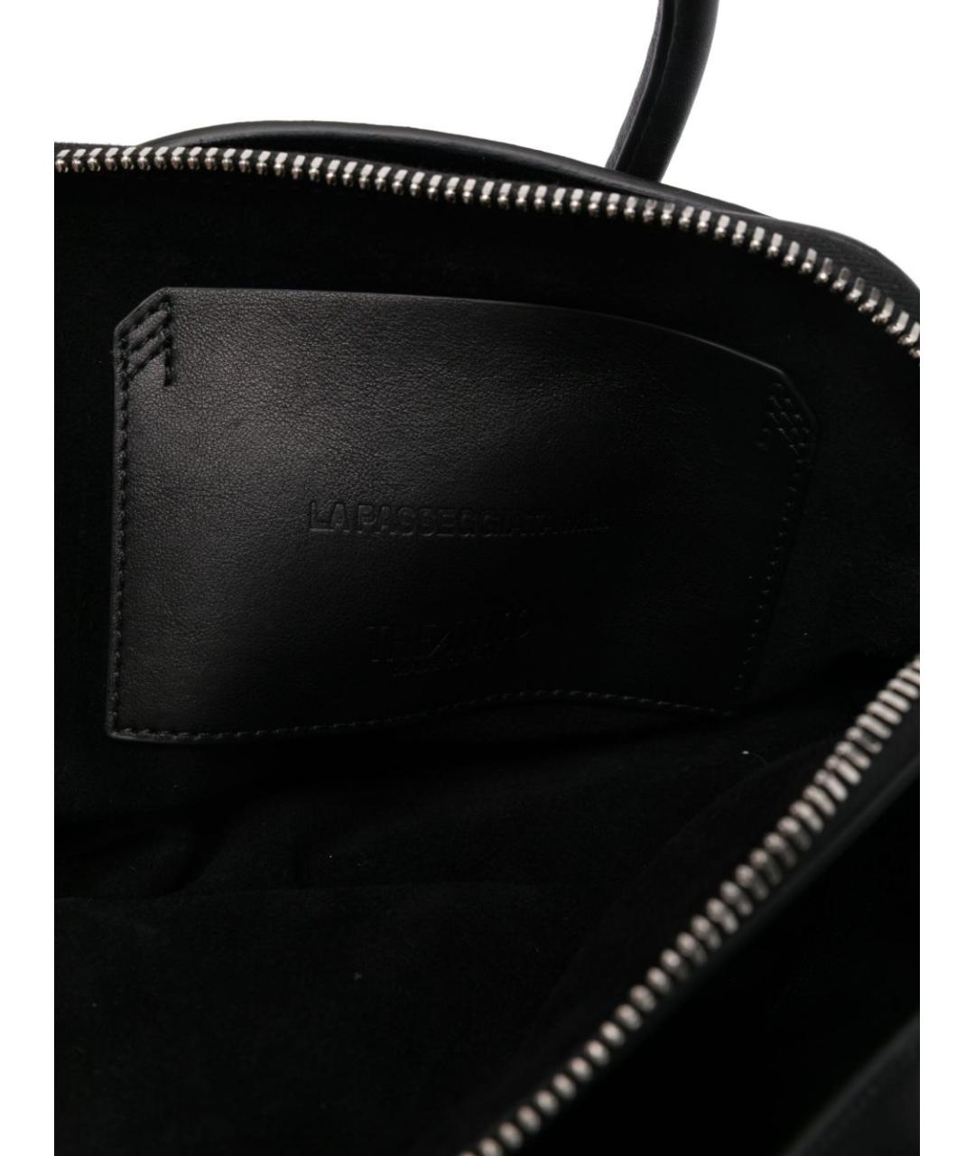 THE ATTICO Черная кожаная сумка с короткими ручками, фото 3