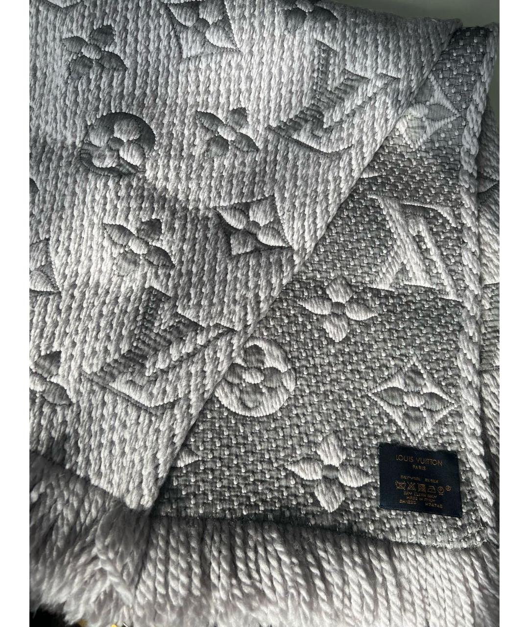 LOUIS VUITTON Серый шерстяной шарф, фото 2