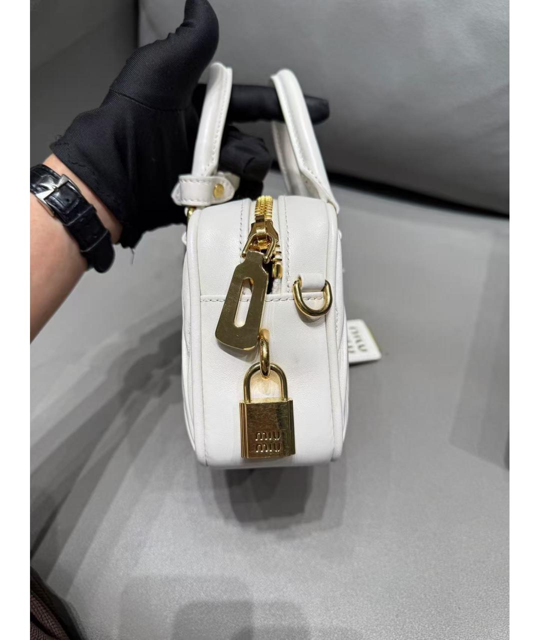 MIU MIU Белая кожаная сумка с короткими ручками, фото 5
