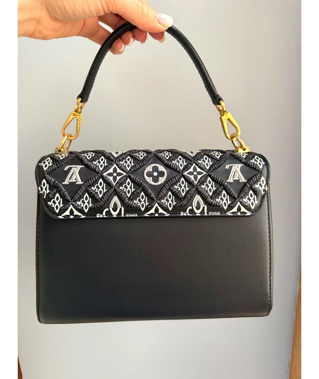 LOUIS VUITTON Черная кожаная сумка с короткими ручками, фото 3