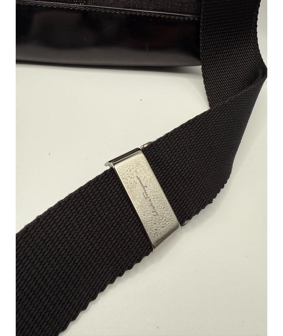 FERRAGAMO Черная сумка на плечо, фото 6