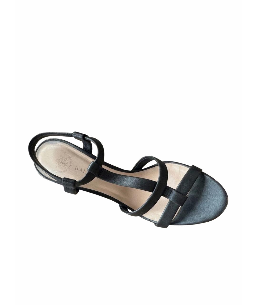 VERSACE Черные кожаные босоножки, фото 1