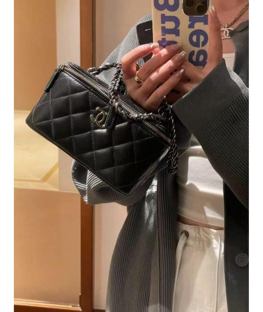 CHANEL Черная кожаная сумка через плечо, фото 6